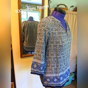 Ava Christine Women's blouse